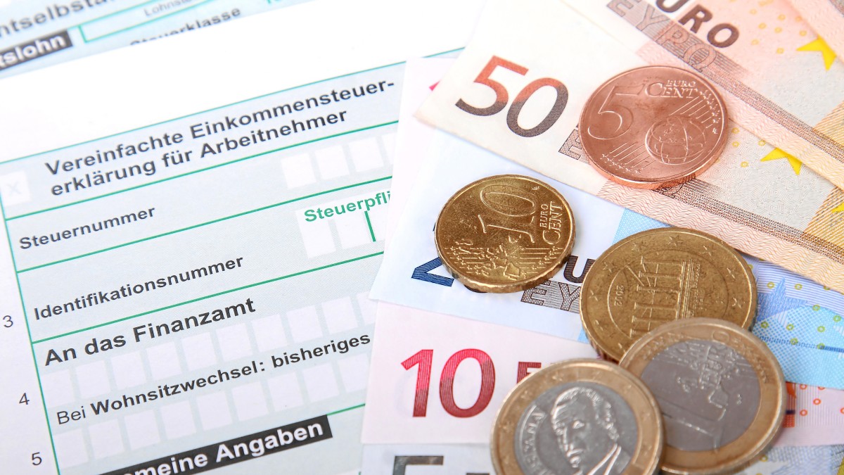 Fortbildungskosten Steuerliche Vorteile Bei beruflichen Fortbildungsmaßnahmen sind alle Kosten von der Steuer voll abzugsfähig