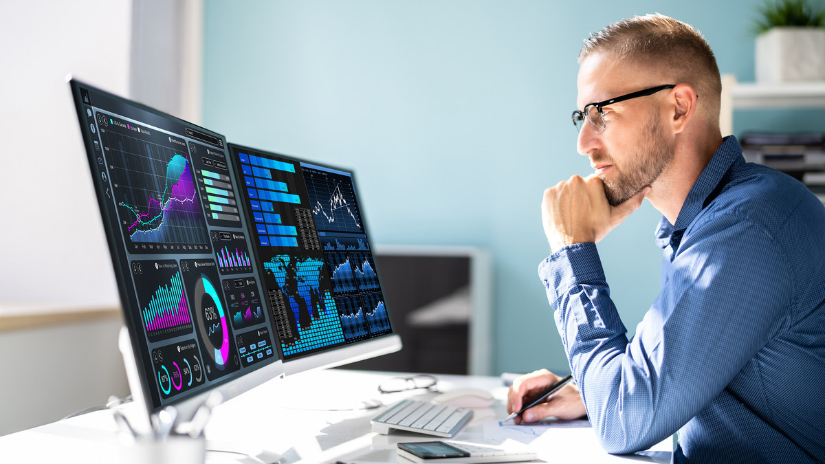 Infos Berufsspezialist für Datenanalyse anfordern Informationen zum Lehrgang Berufsspezialist für Datenanalyse per E-Mail anfordern